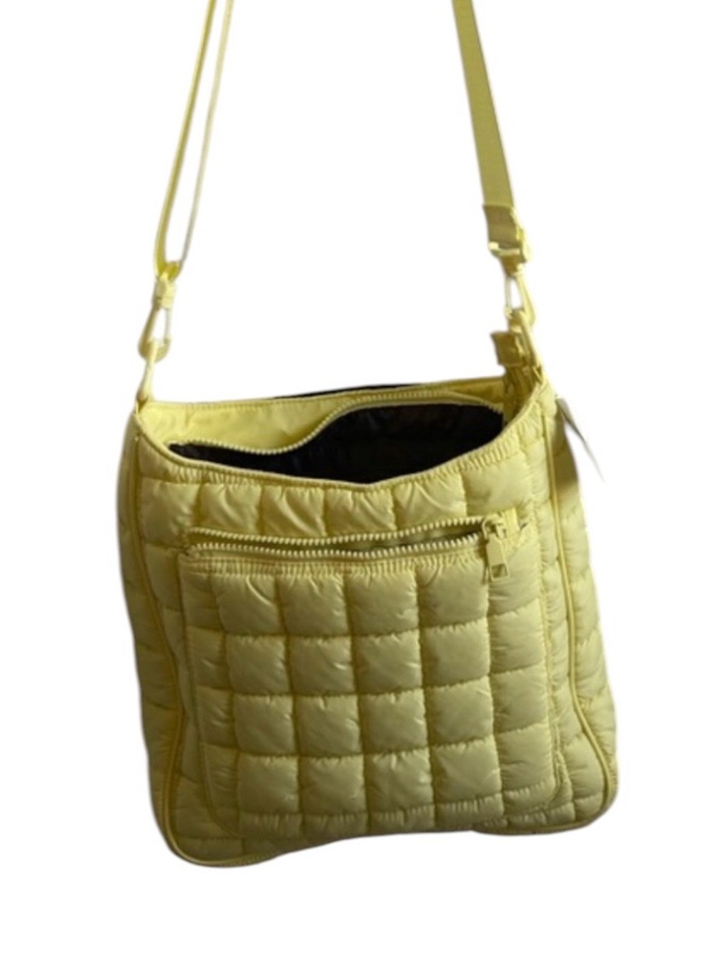 Urban Expressions “Fia” Crossbody Butter - NWT***